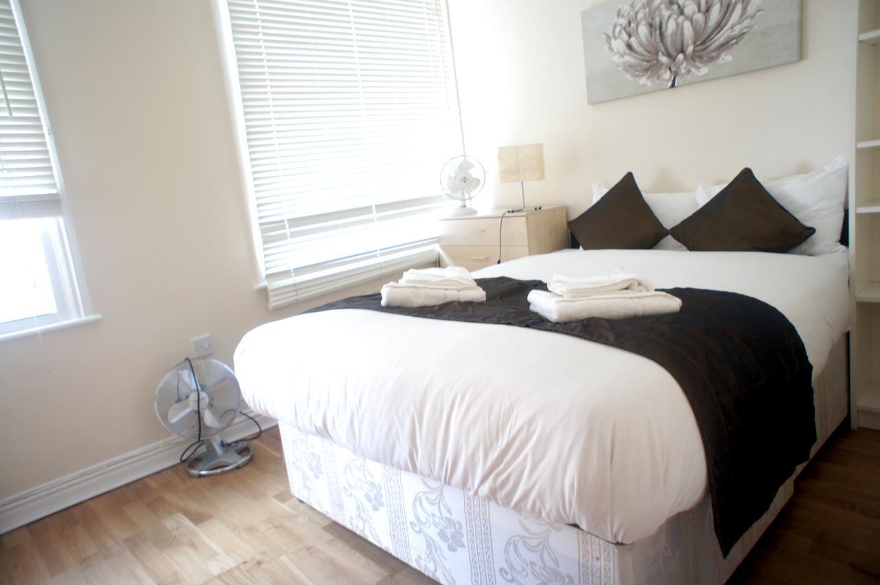 Fine Touch Apartments Londen Buitenkant foto