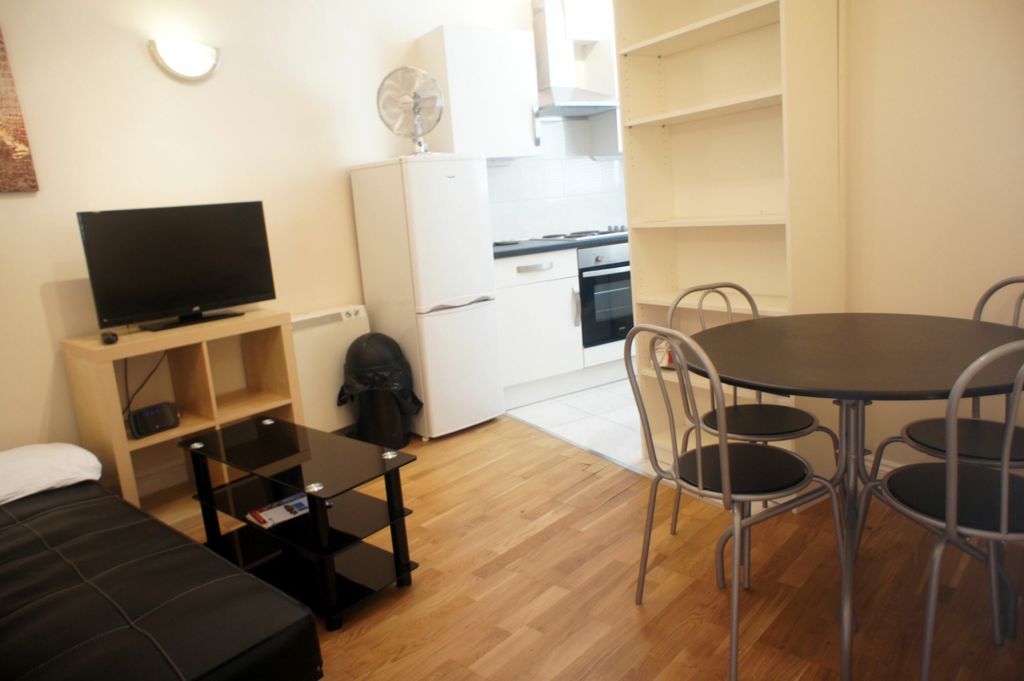 Fine Touch Apartments Londen Buitenkant foto